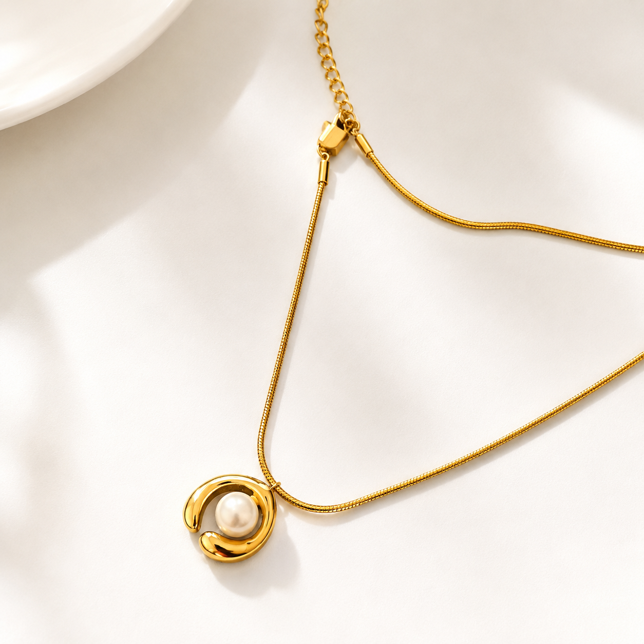Rilieo Luna Pearl Necklace