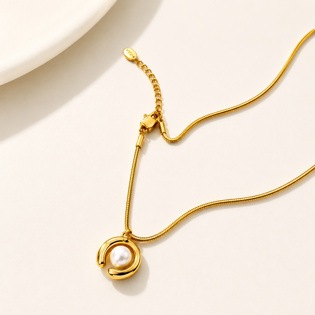 Rilieo Luna Pearl Necklace