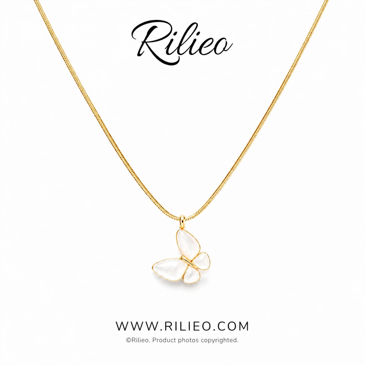 Rilieo Butterfly Glow Necklace